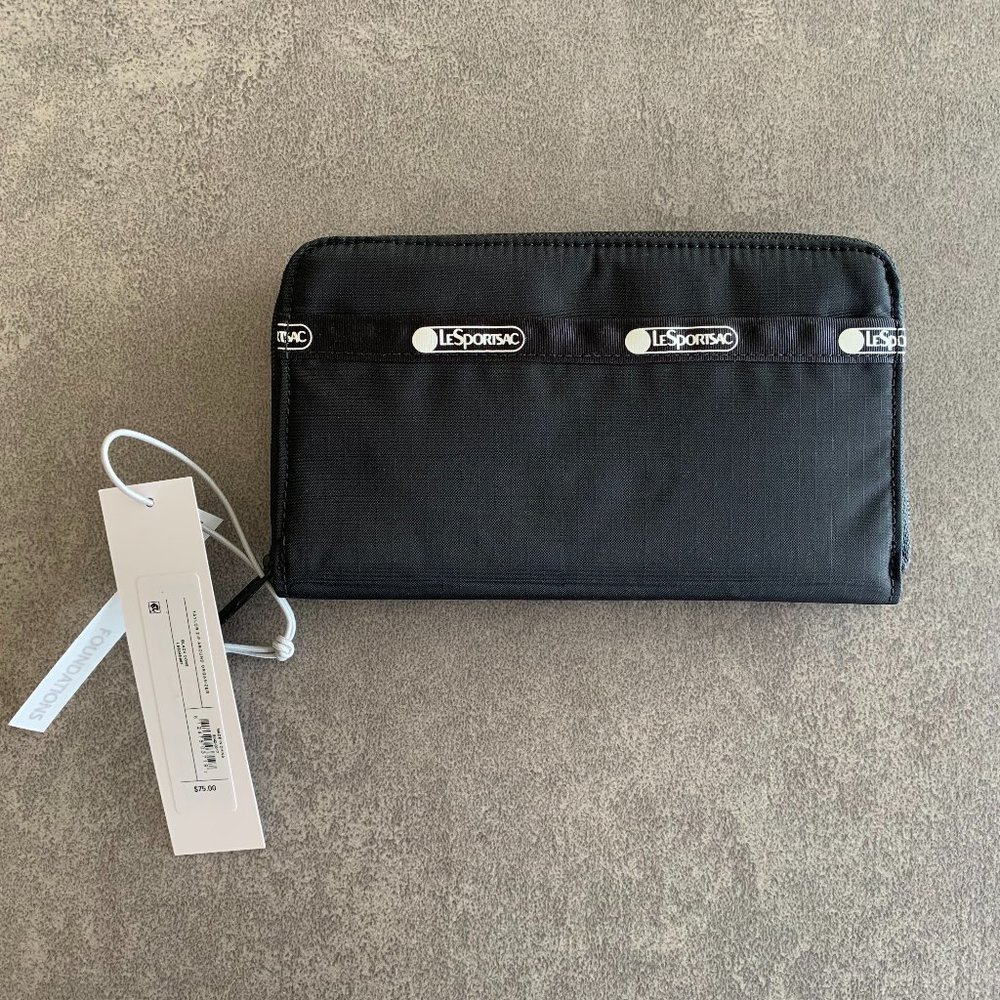 LeSportsac Taylor Zip Around Organizer Wallet (NWT)